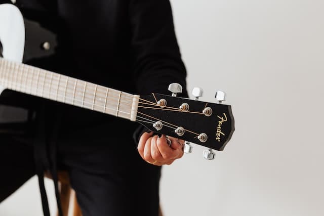 Gitaar-stemmen-header