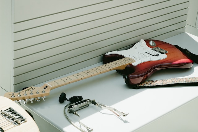 elektrische-gitaar-leren-spelen